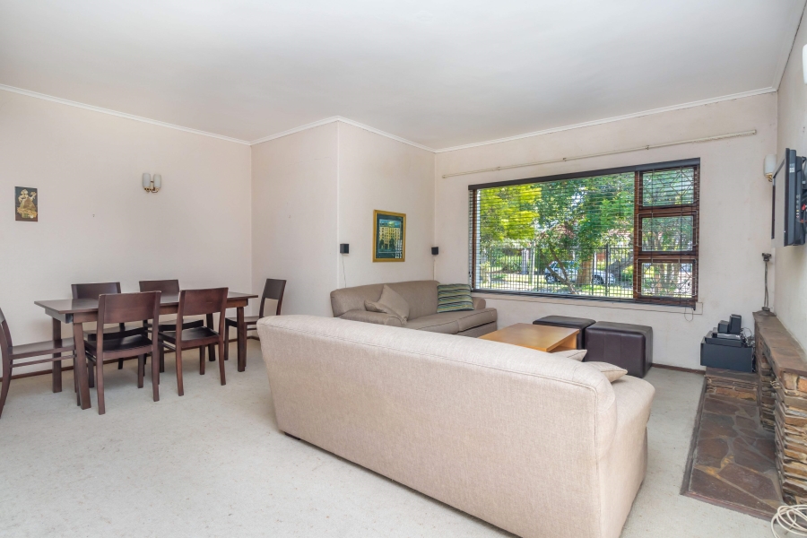 To Let 3 Bedroom Property for Rent in Pinelands Western Cape